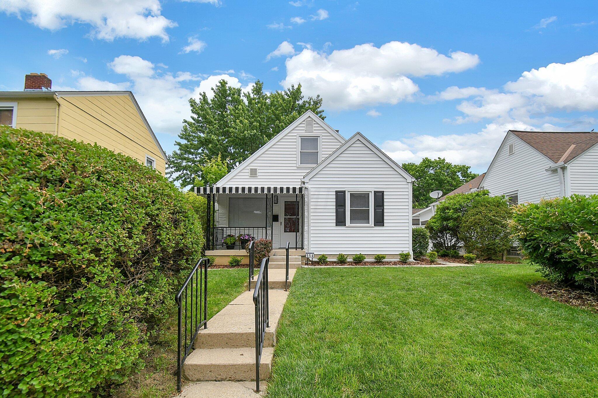 554 Tibet Road Columbus, OH 43202 - Photo 2 of 33 Front 2