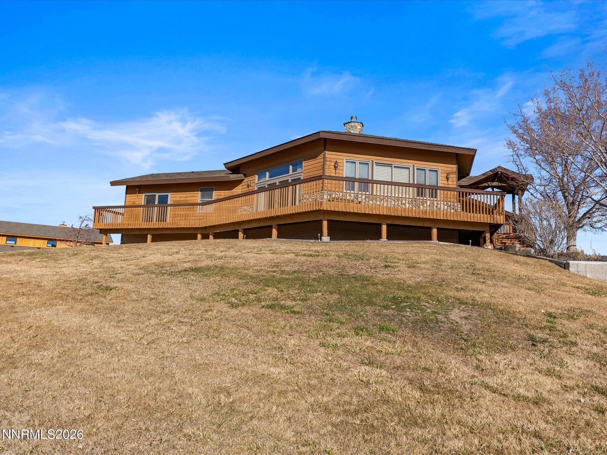 1591 Lombardy Road Gardnerville, NV 89410 - Photo 4 of 92 Front Main House