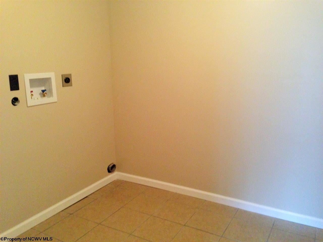 1332 Riddle Avenue Morgantown, WV 26505 - Photo 9 of 10 Gallery Image 9
