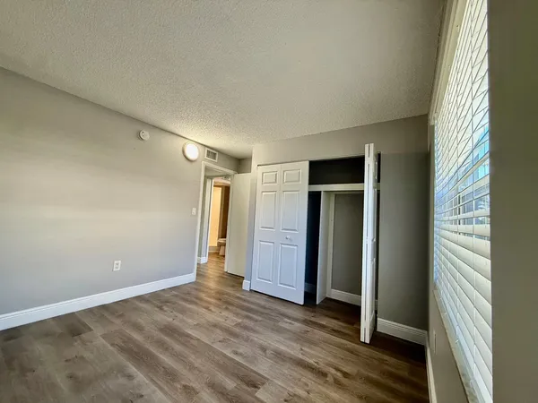 $2,350 | 708 Southwest 81st Avenue, Unit 5A, North Lauderdale, FL 33068