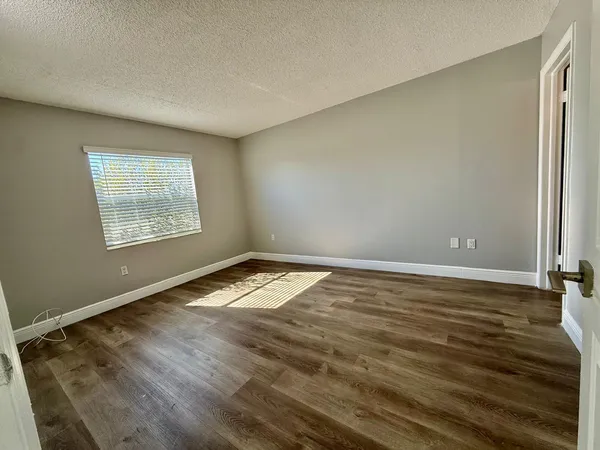$2,350 | 708 Southwest 81st Avenue, Unit 5A, North Lauderdale, FL 33068