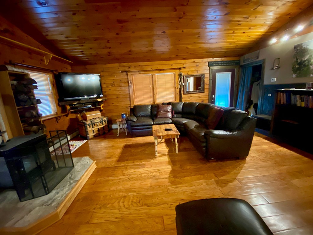 144 Salmon River Road Plattsburgh, NY 12901 - Photo 10 of 37 Gallery Image 10