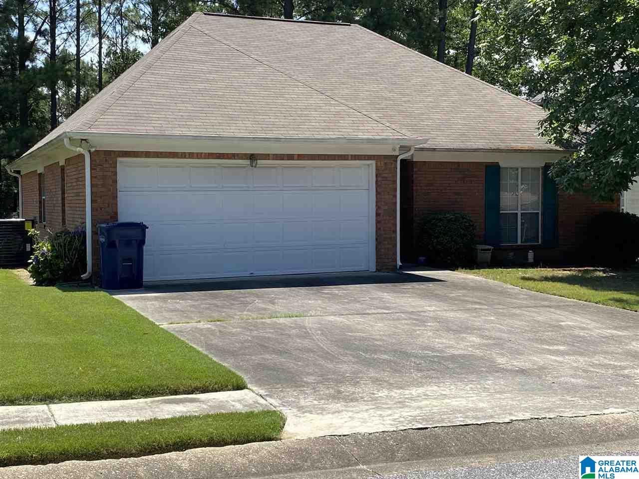 121 Ashford Way Alabaster, AL 35007 - Photo 1 of 12