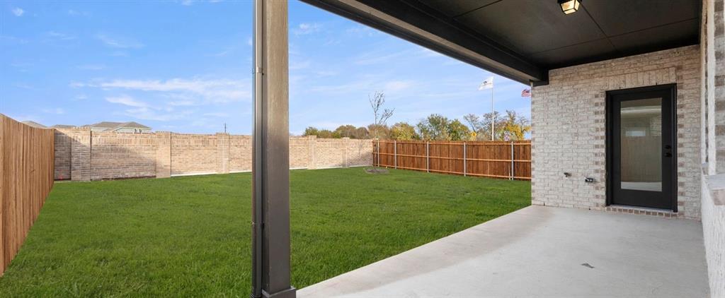 2306 Myrtle Way Melissa, TX 75454 - Photo 26 of 28 a view of a back yard