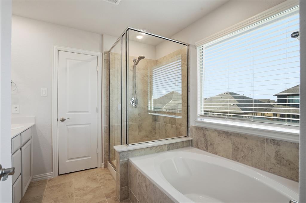 1620 Berry Rdg Trail Aubrey, TX 76227 - Photo 27 of 37