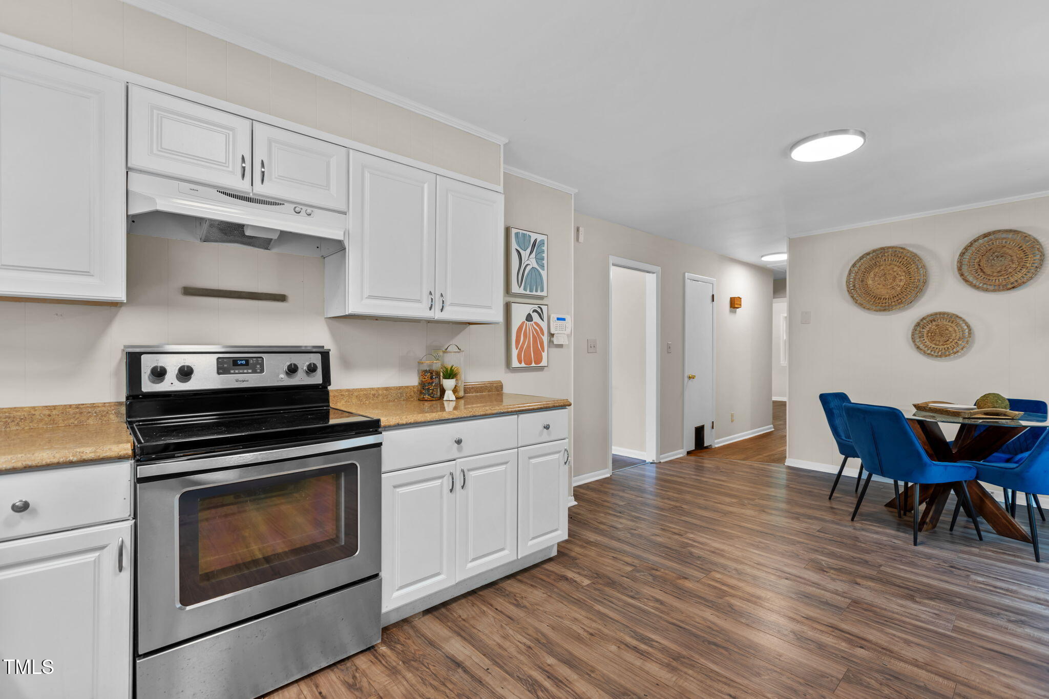 912 Williams Road Raleigh, NC 27610 - Photo 10 of 19 12-web-or-mls-2N6A0914