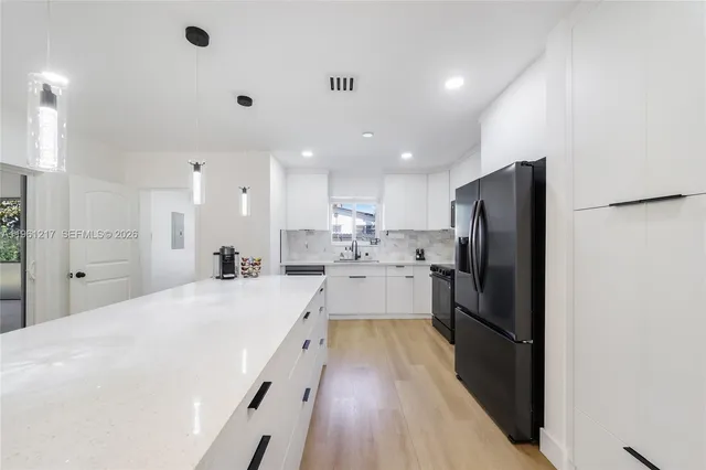 $1,295,000 | 45 Northeast 124th Terrace, North Miami, FL 33161