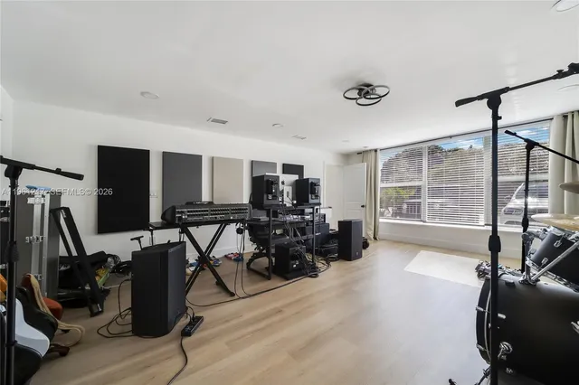 $1,295,000 | 45 Northeast 124th Terrace, North Miami, FL 33161