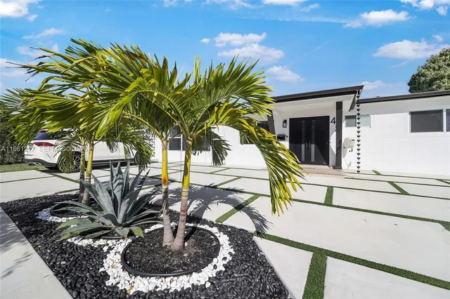 $1,295,000 | 45 Northeast 124th Terrace, North Miami, FL 33161