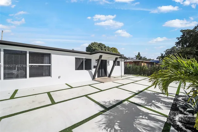 $1,295,000 | 45 Northeast 124th Terrace, North Miami, FL 33161