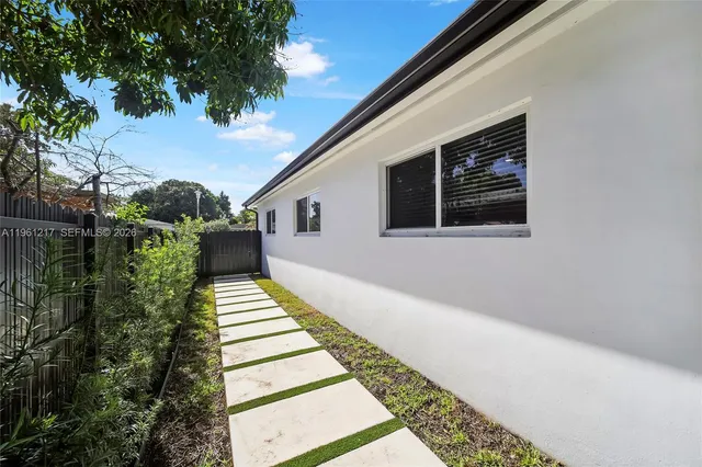 $1,295,000 | 45 Northeast 124th Terrace, North Miami, FL 33161