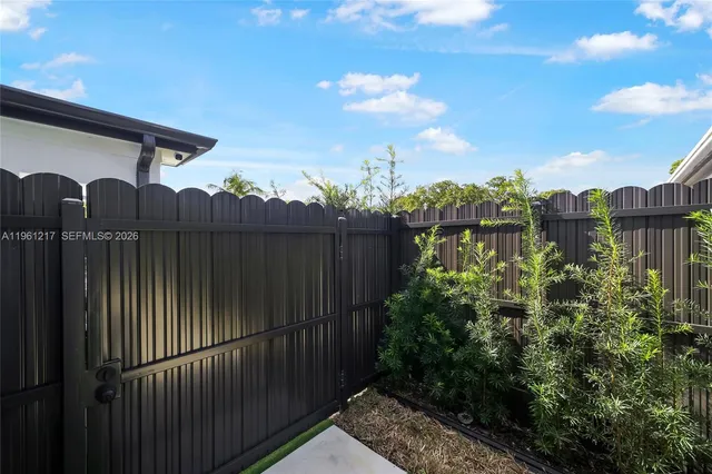 $1,295,000 | 45 Northeast 124th Terrace, North Miami, FL 33161