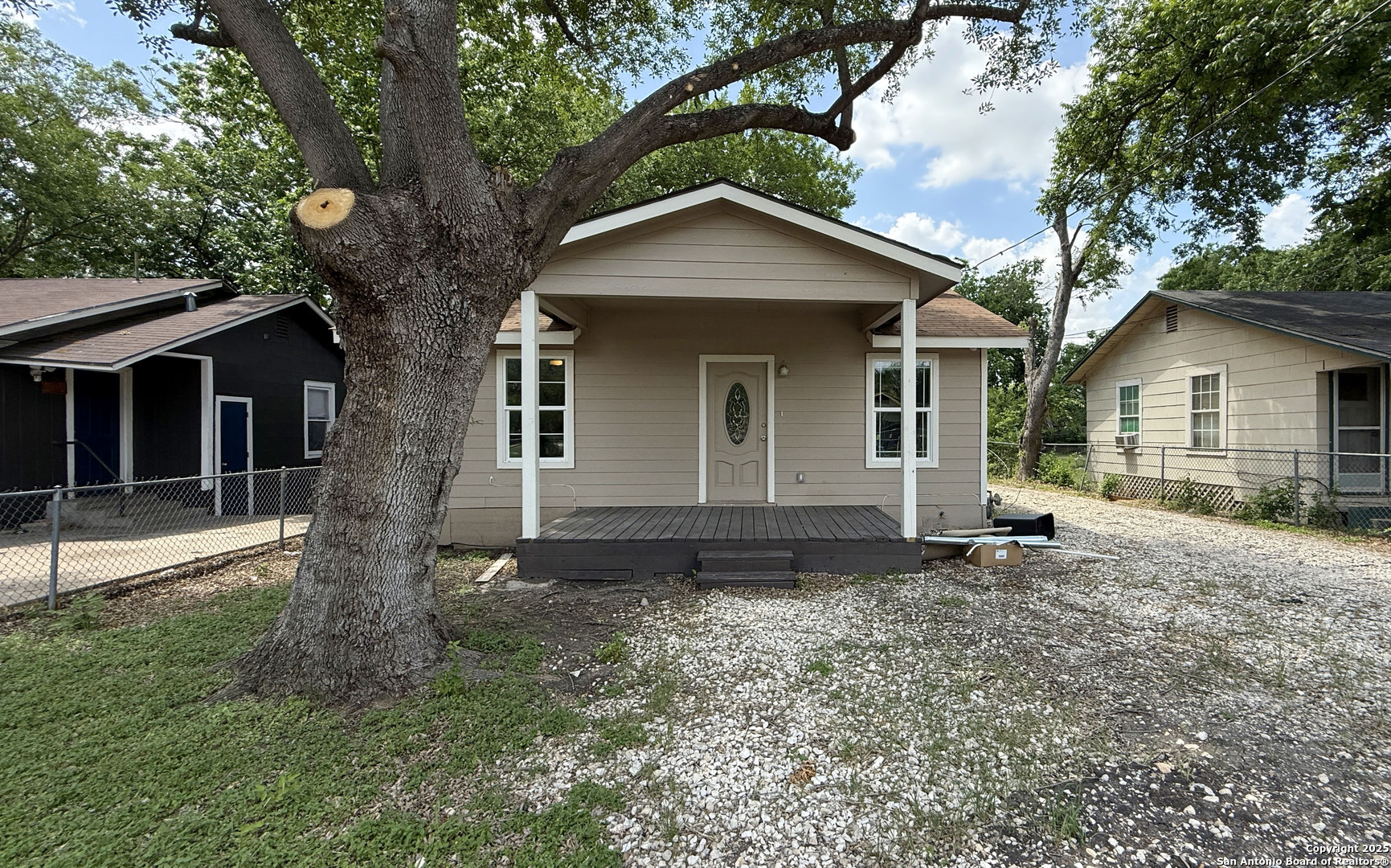 520 West Mayfield Boulevard, Unit 1 San Antonio, TX 78211 - Photo 1 of 13