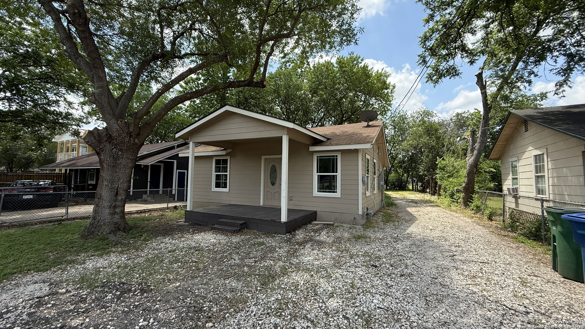 520 West Mayfield Boulevard, Unit 1 San Antonio, TX 78211 - Photo 3 of 13