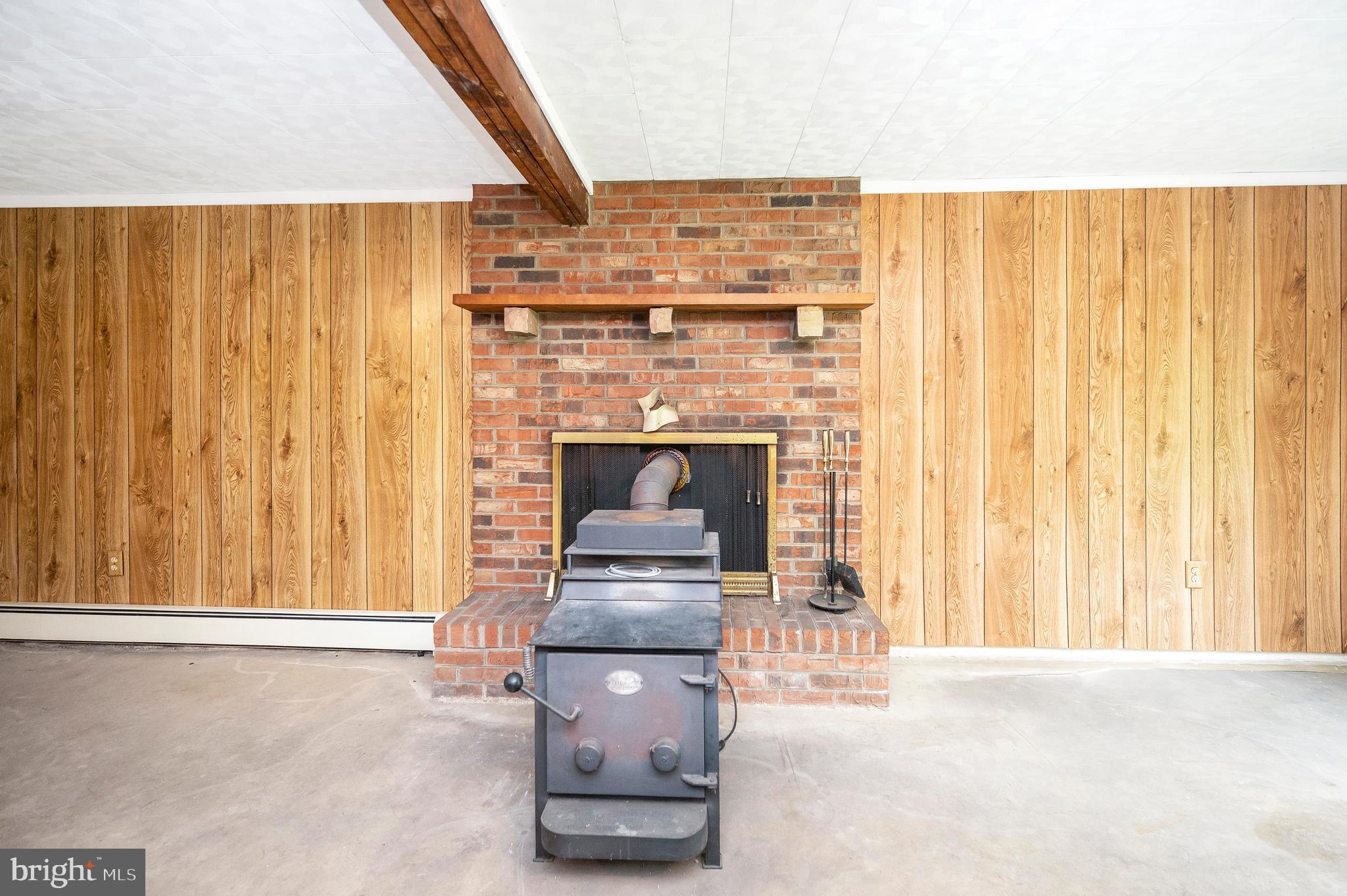 857 Mountain View Road Fredericksburg, VA 22406 - Photo 29 of 43 wood stove