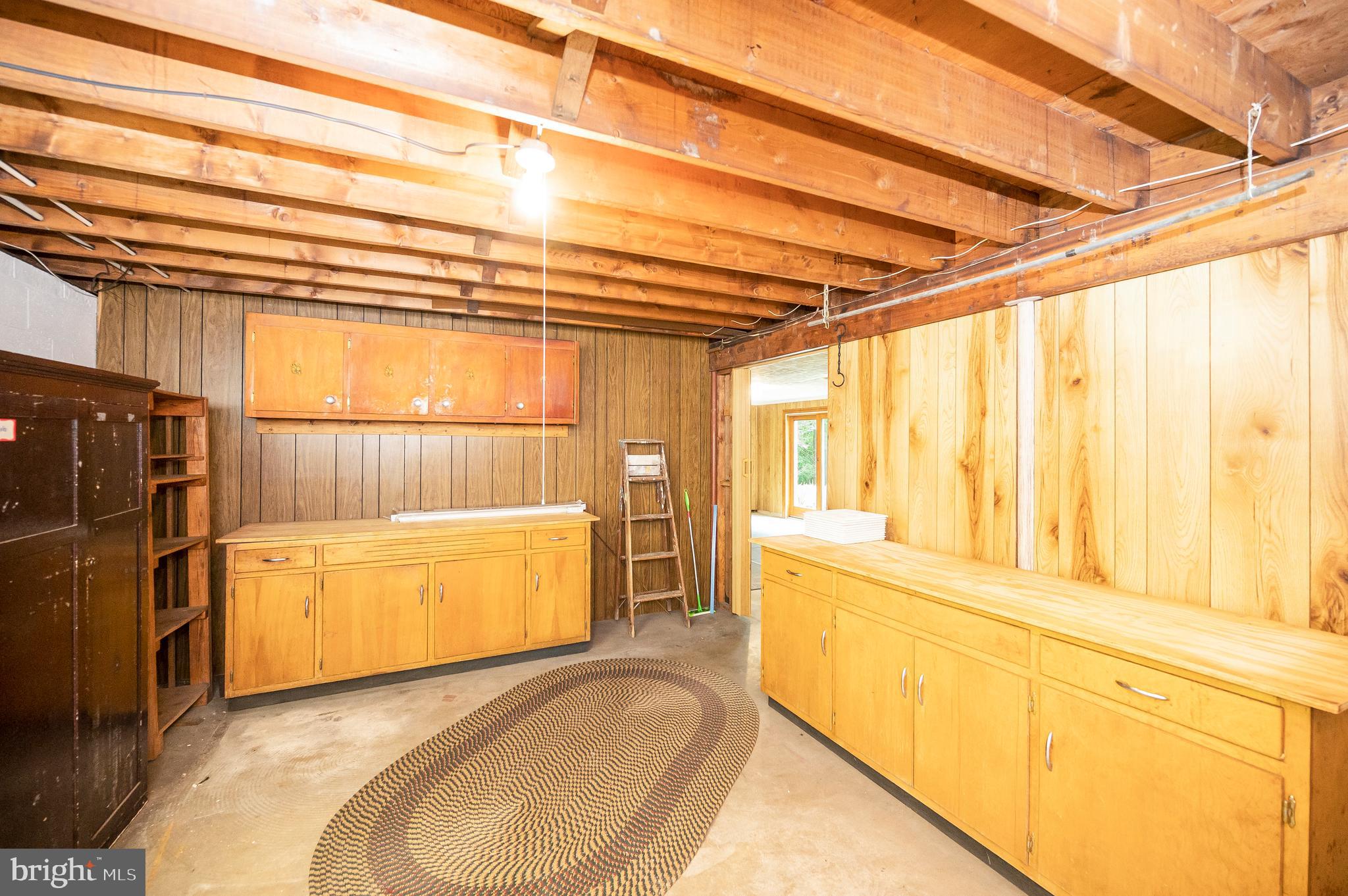 857 Mountain View Road Fredericksburg, VA 22406 - Photo 33 of 43 workshop area in basement