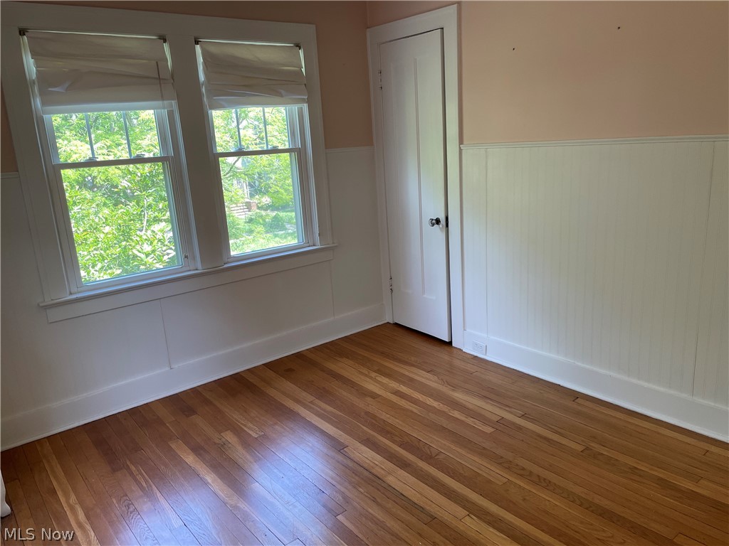 2990 Coleridge Road Cleveland, OH 44118 - Photo 12 of 21