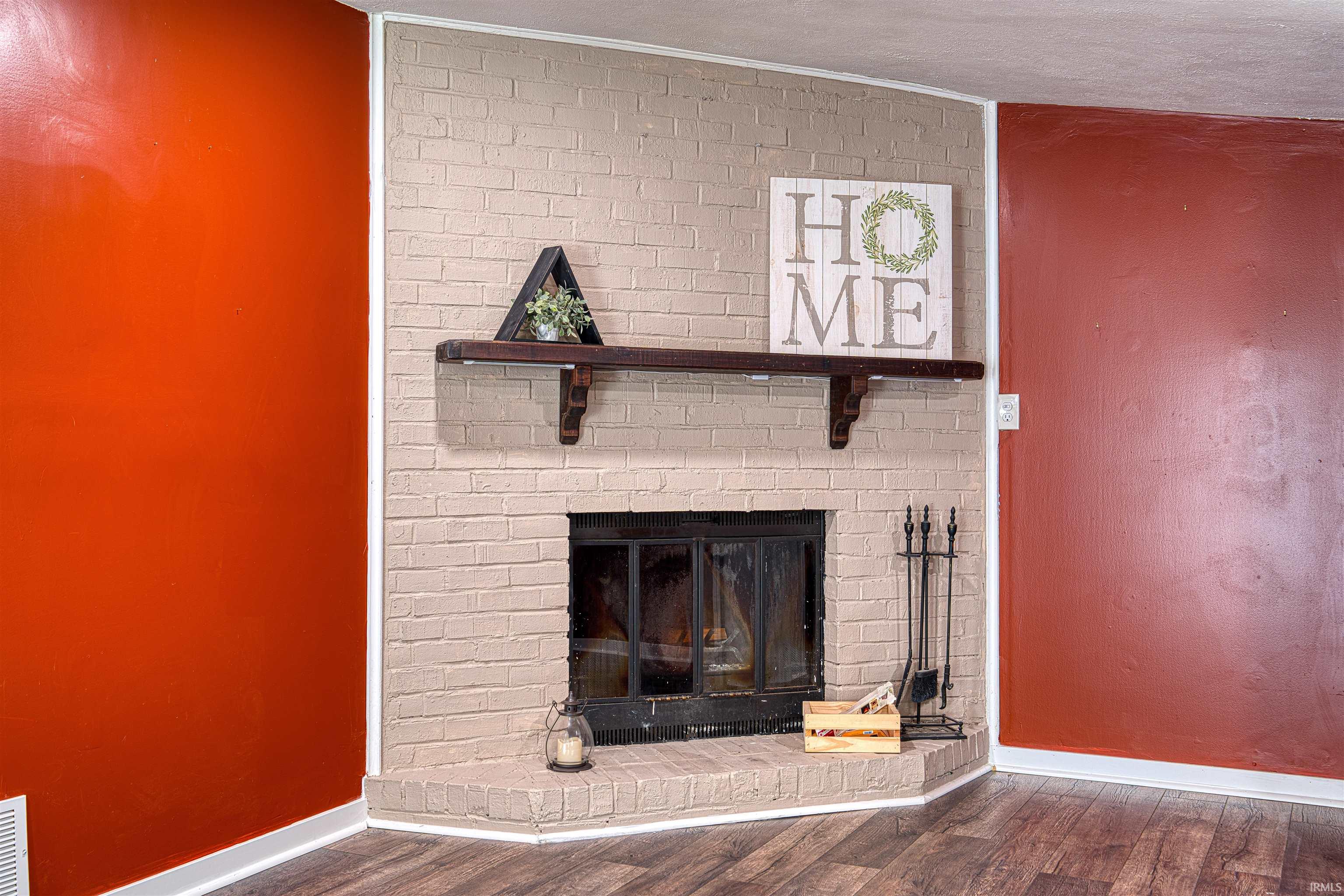 7701 Bartels Road Evansville, IN 47710 - Photo 12 of 32 Gallery Image 12