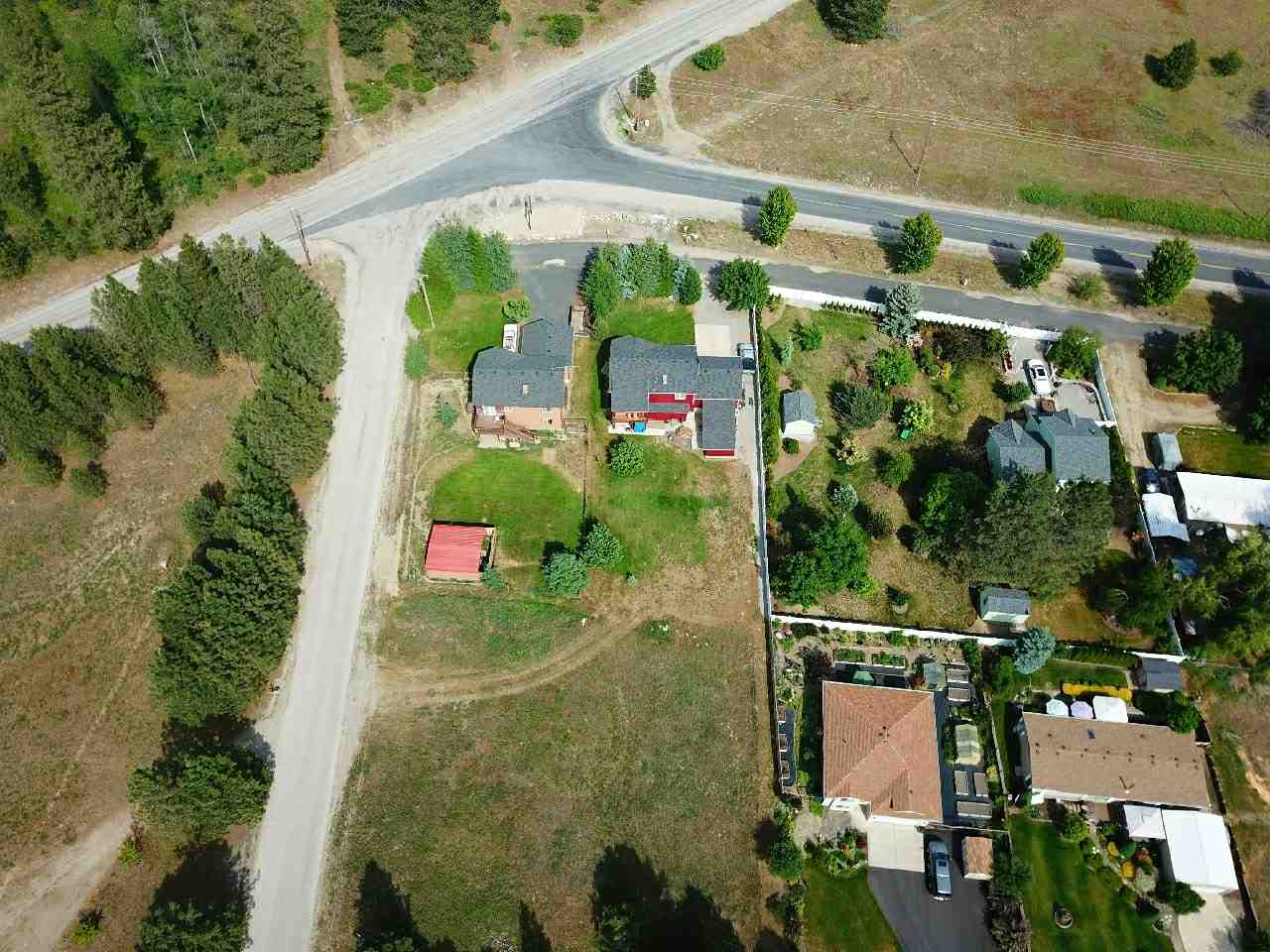 36220 North Sheets Road Elk, WA 99009 - Photo 2 of 15