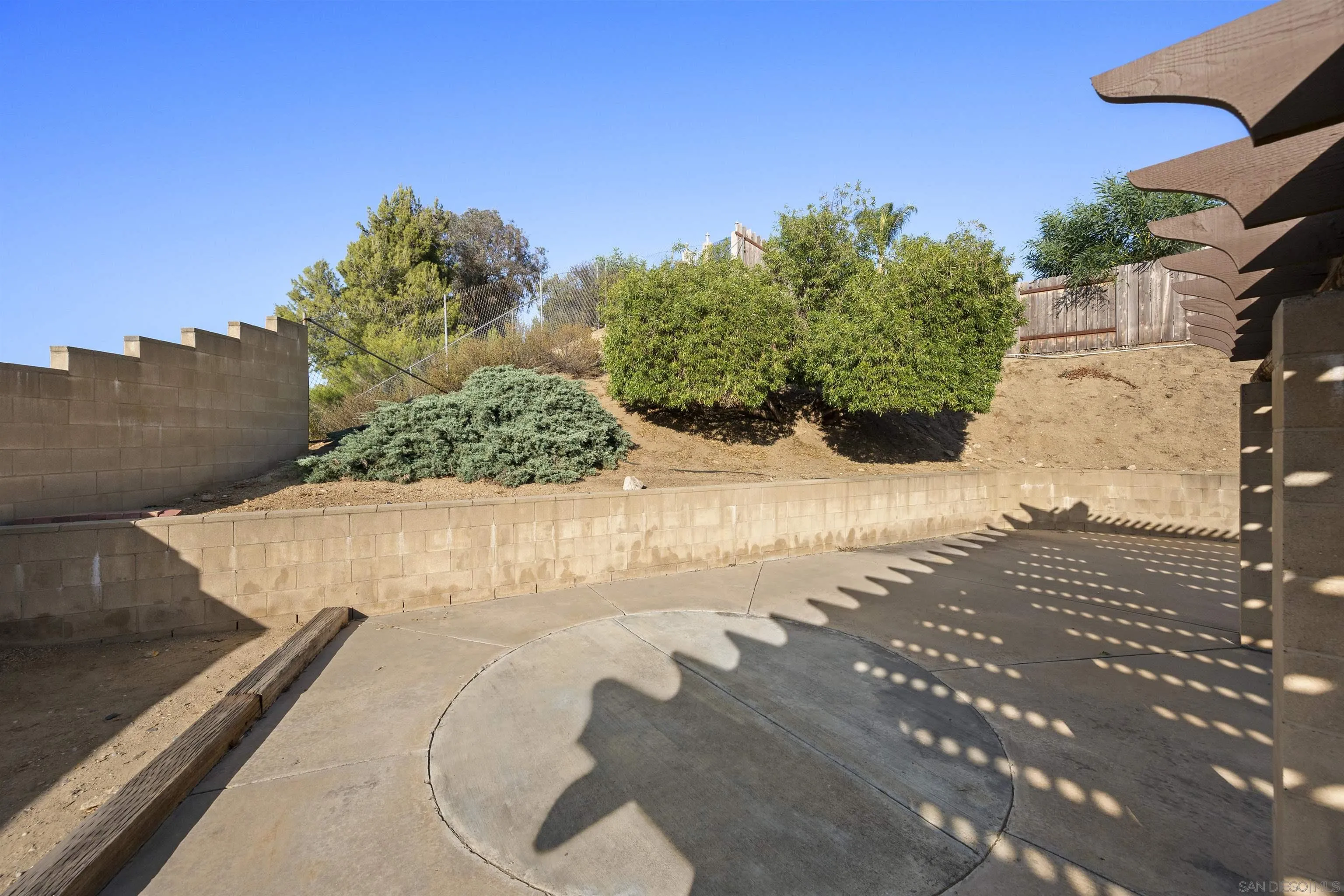 12679 Ridgeton Drive Lakeside, CA 92040 - Photo 32 of 33 a view of a back yard of the house