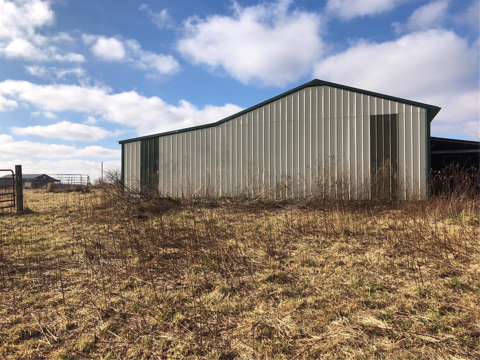33436 Kane Road Medora, IL 62063 - Photo 10 of 13