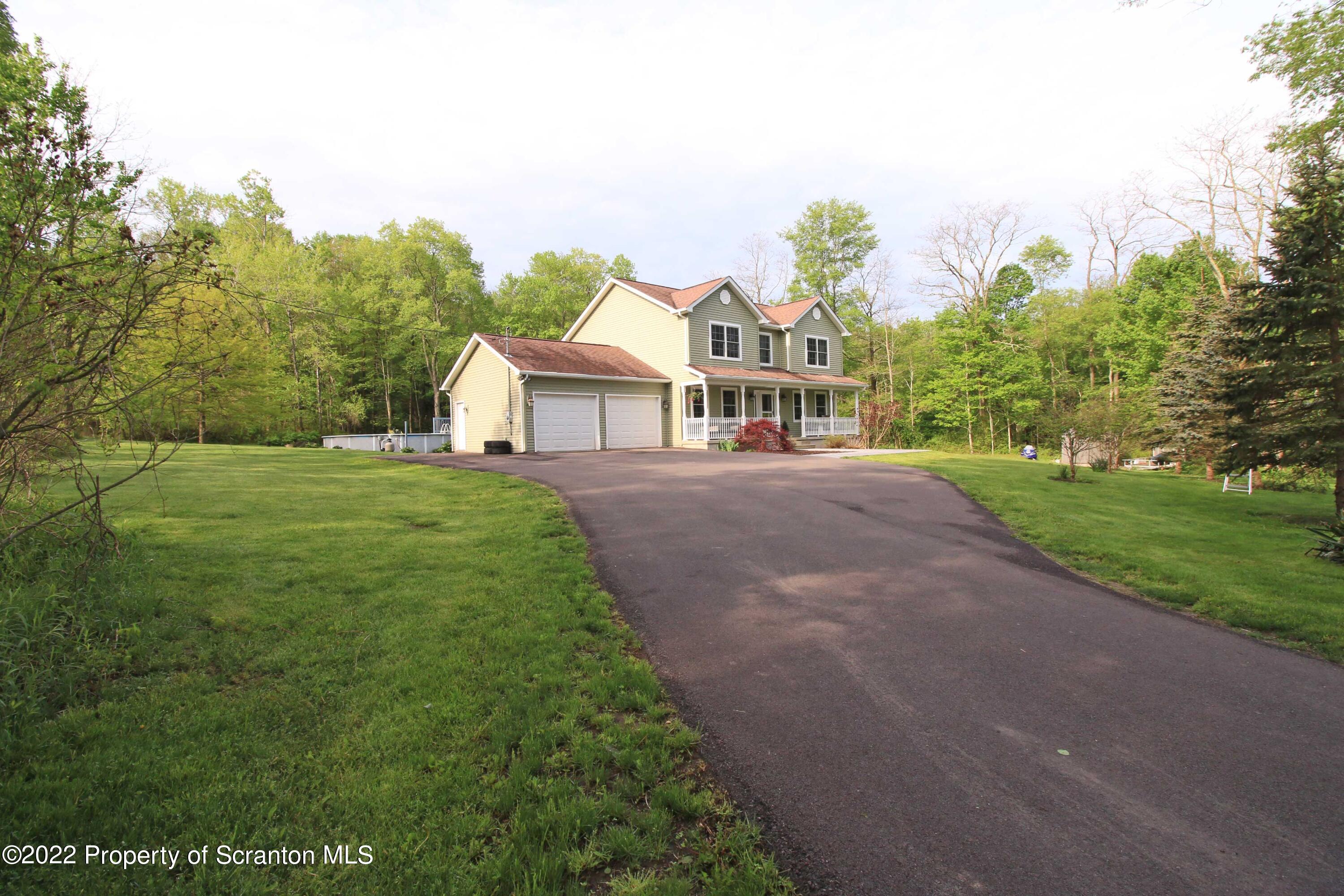 552 Tannery Road Lake Ariel, PA 18436 - Photo 1 of 44 Gallery Image 1