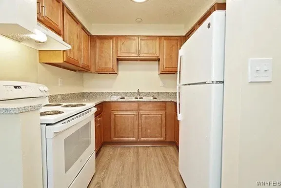 $1,665 | 74 Sundridge Drive, Amherst, NY 14228