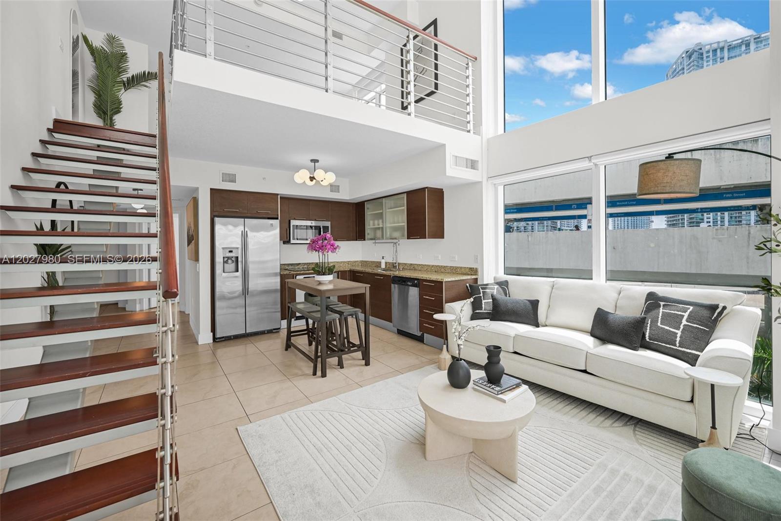 41 Southeast 5th Street, Unit 517 Miami, FL 33131 - Photo 6 of 49