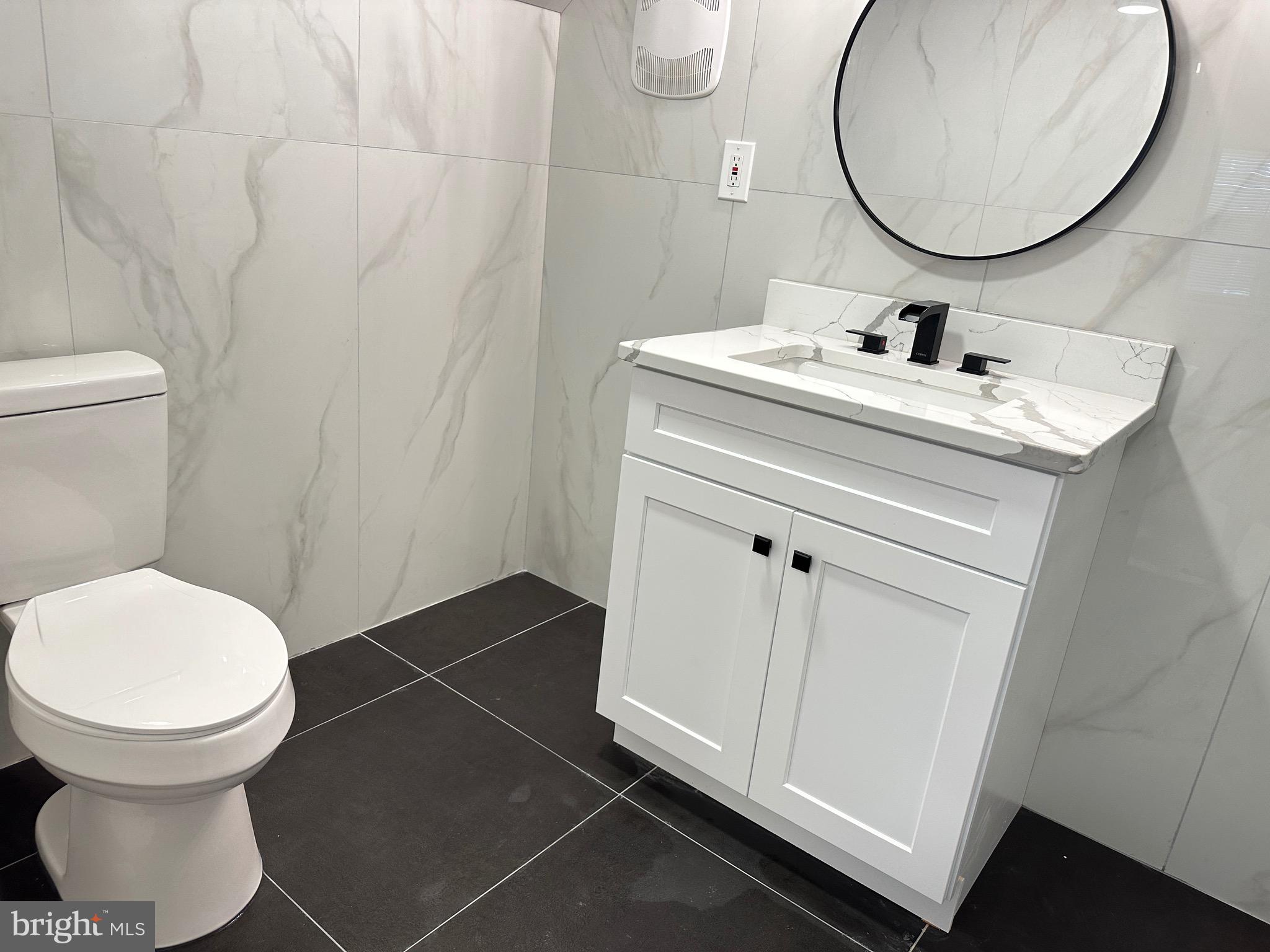 12737 Medford Road Philadelphia, PA 19154 - Photo 20 of 25 Gallery Image 20