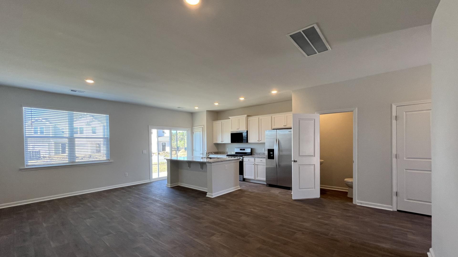 145 Yarrow Way Moncks Corner, SC 29461 - Photo 8 of 32 Duncan_3