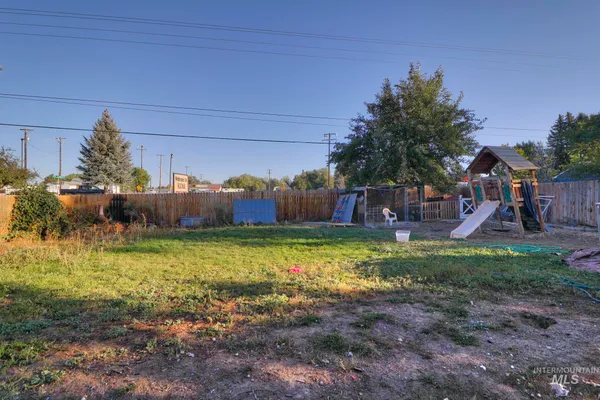 $350,000 | 130 Morris Court, Kuna, ID 83634