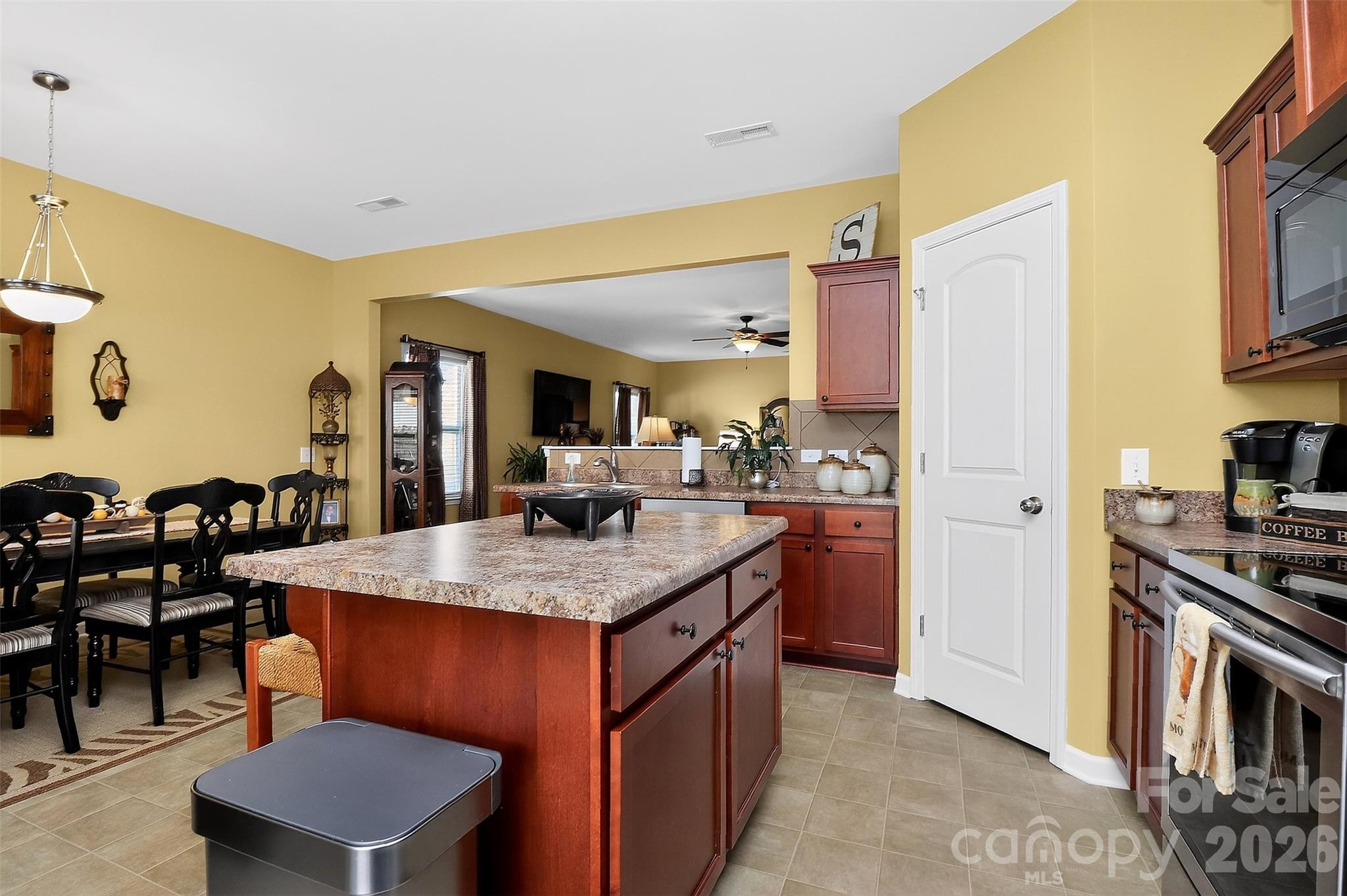 3217 Thorpe Lane Clover, SC 29710 - Photo 16 of 44