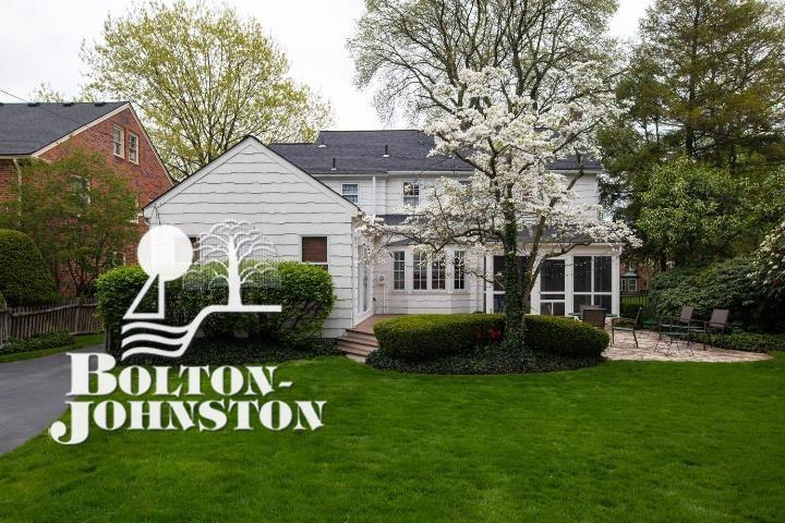 869 Whittier Road Grosse Pointe, MI 48230 - Photo 42 of 60 50041015-42.JPG