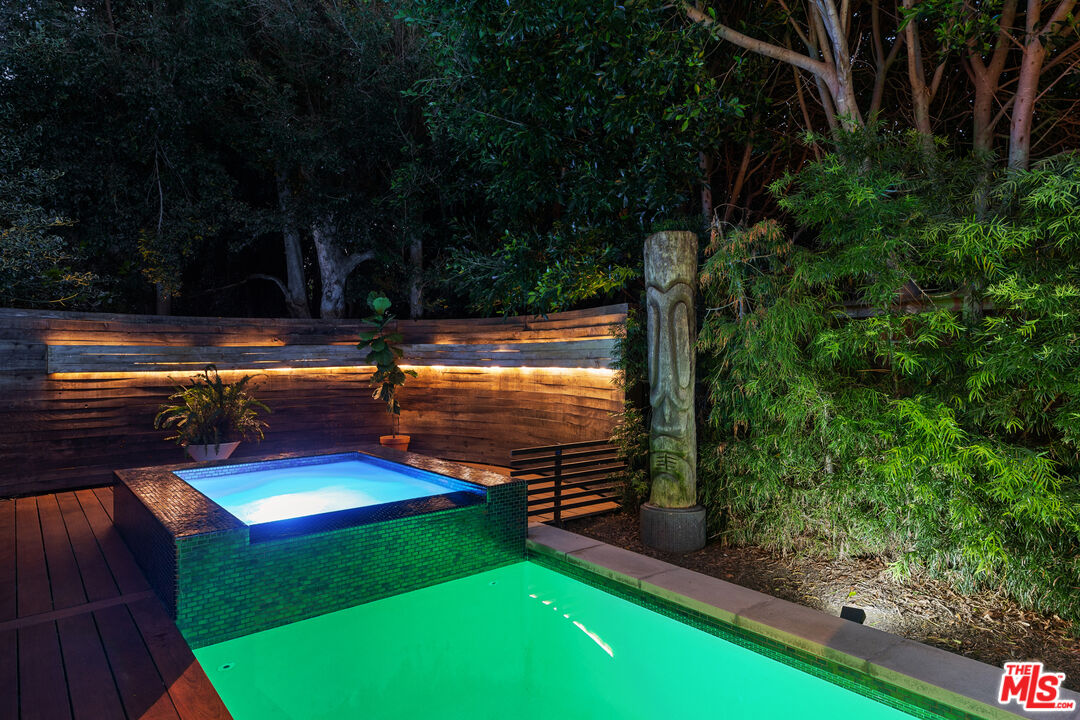 14840 Sunset Boulevard Pacific Palisades, CA 90272 - Photo 31 of 33