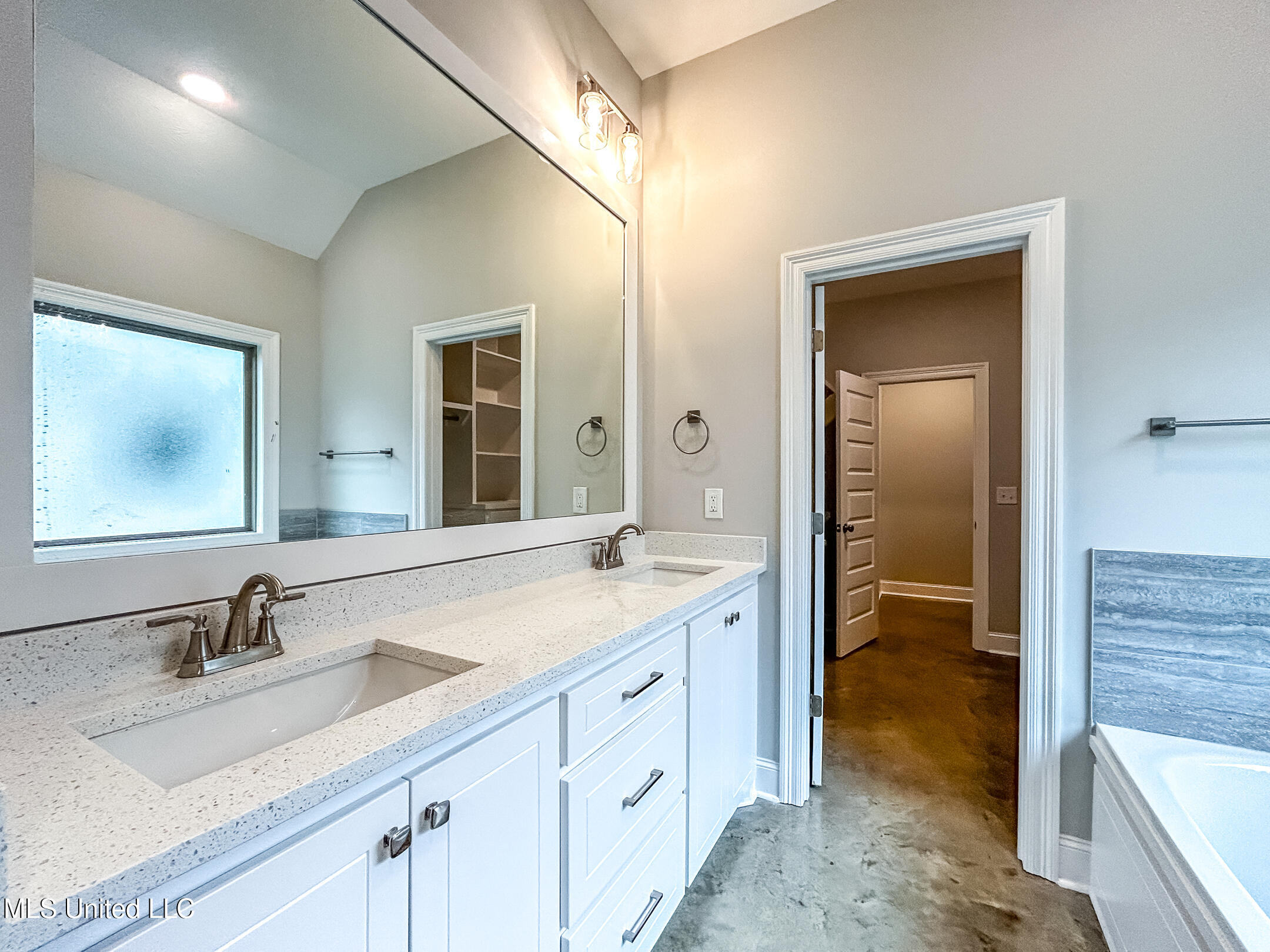 973 Riverside Lane Pearl, MS 39208 - Photo 7 of 20 973 Riverside Lane-Lot 83-7