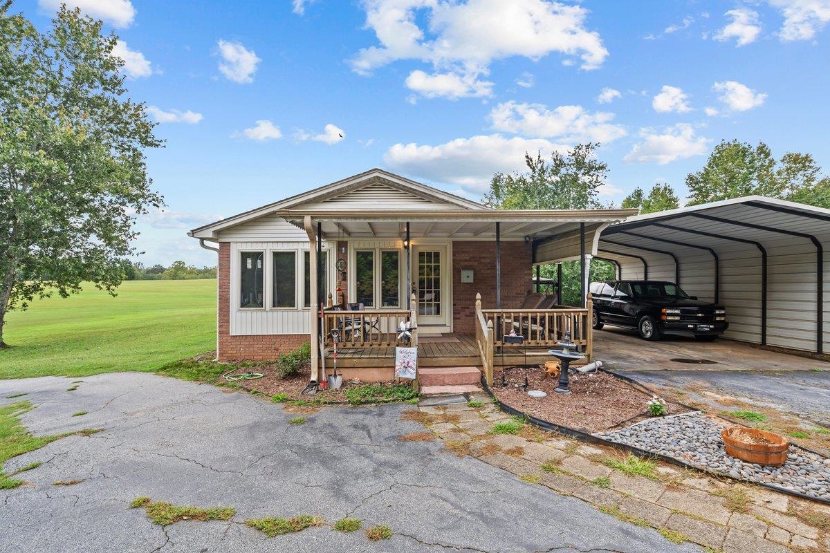 1263 Penland Road Laurens, SC 29360 - Photo 25 of 40 Gallery Image 25