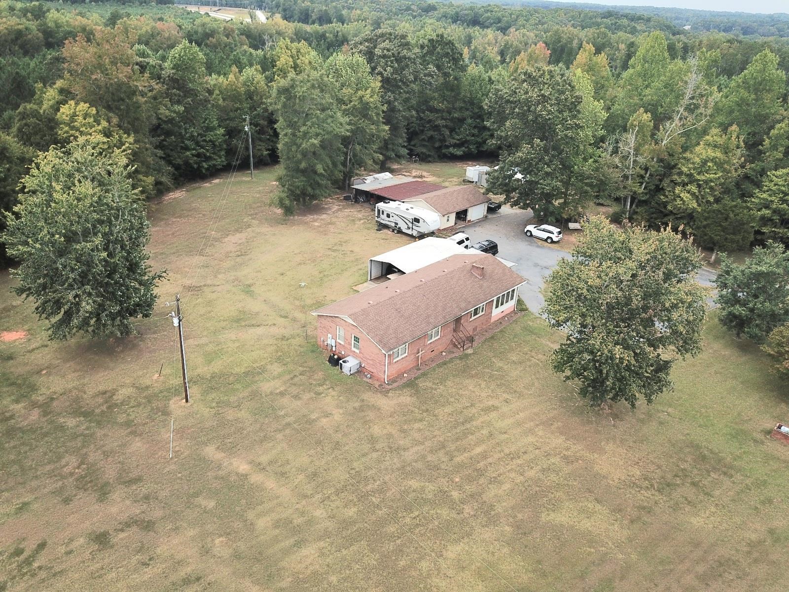 1263 Penland Road Laurens, SC 29360 - Photo 35 of 40 Gallery Image 35