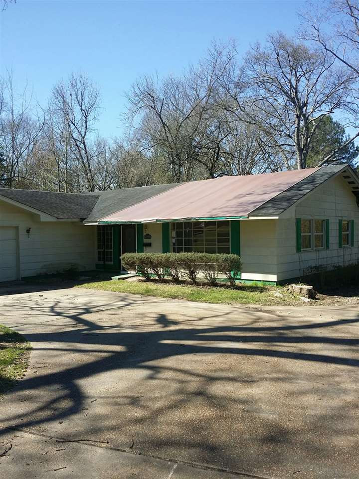 6011 Woodhaven Road Jackson, MS 39206 - Photo 2 of 12 Photo 2