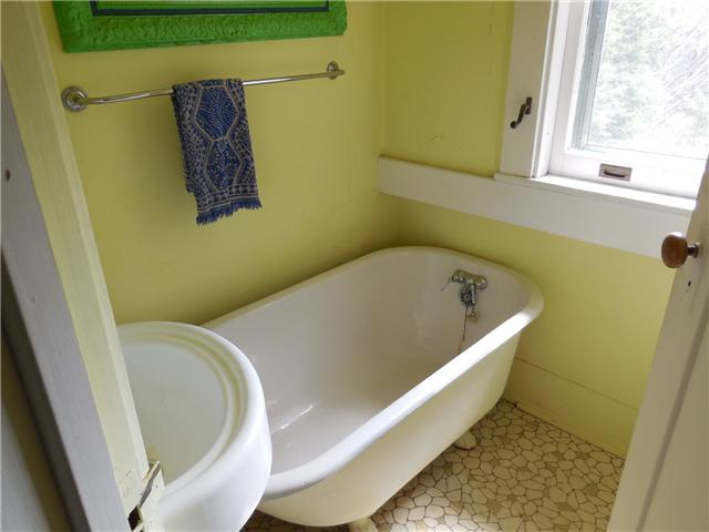 3 Castle Park Rochester, NY 14620 - Photo 18 of 25 Other Third floor bath