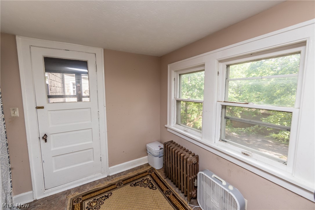 3490 Tullamore Road Cleveland, OH 44118 - Photo 27 of 35 Gallery Image 27