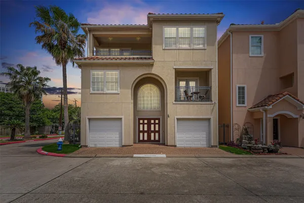 $380,000 | 6107 South Arrowana Lane, Houston, TX 77036