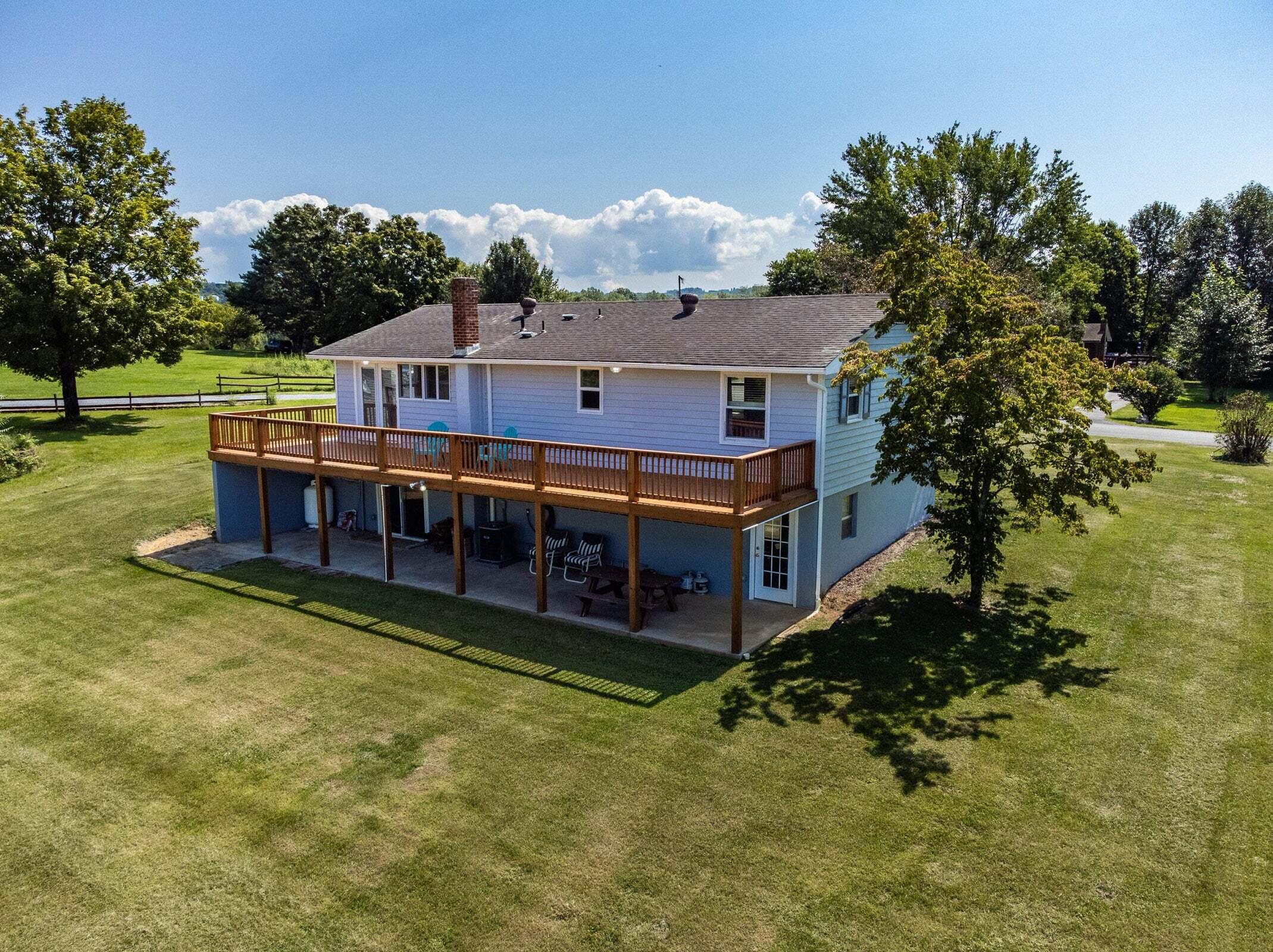 2 137 Appalachian Rise