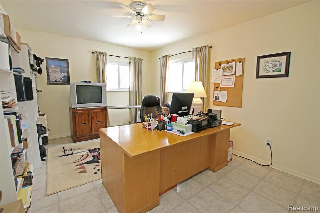4725 Secord Lake Road Leonard, MI 48367 - Photo 25 of 53