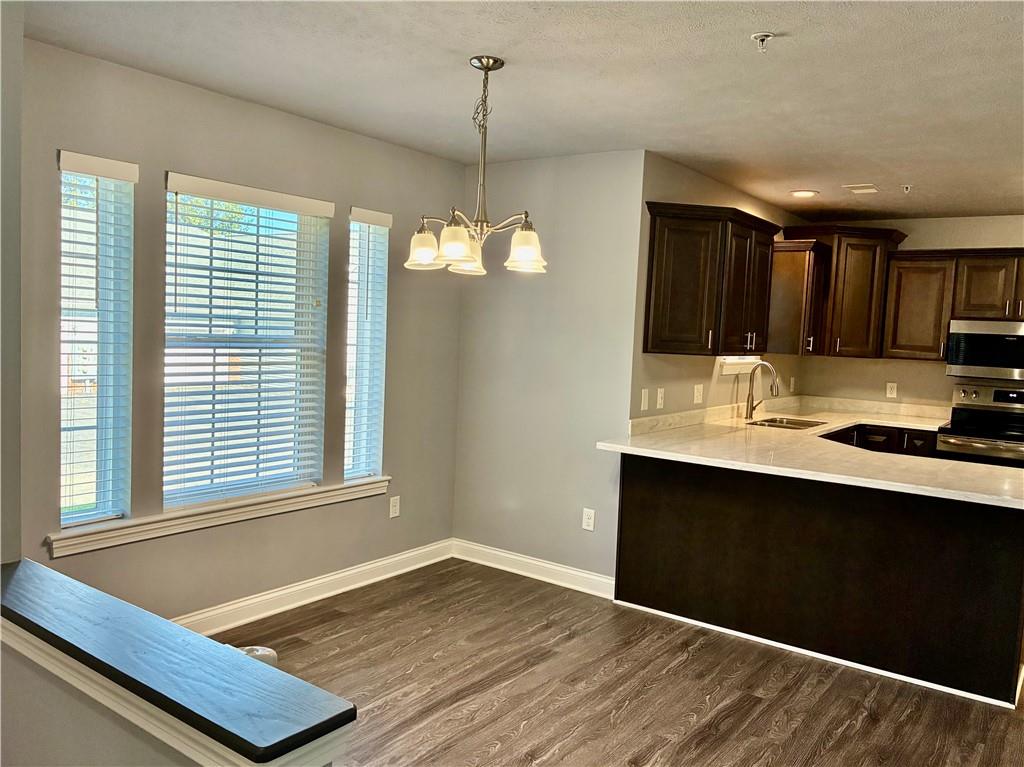 337 Kittery Ridge Drive, Unit A New Castle, PA 16101 - Photo 6 of 26 Beautiful window in dining area