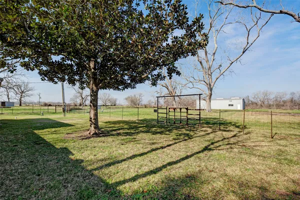 $769,000 | 8439 Fm 442, Boling, TX 77420