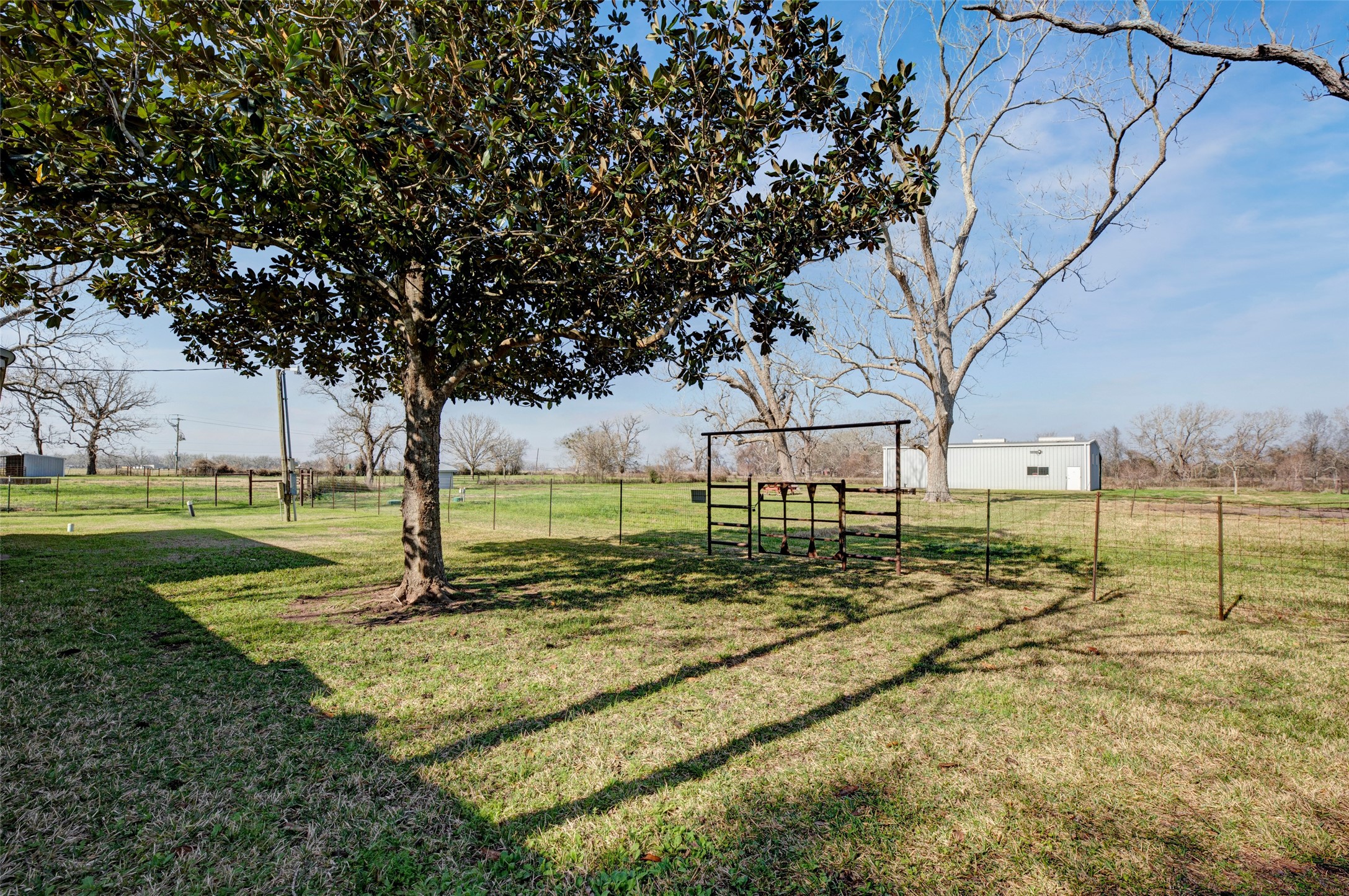 8439 Fm 442 Boling, TX 77420 - Photo 30 of 49