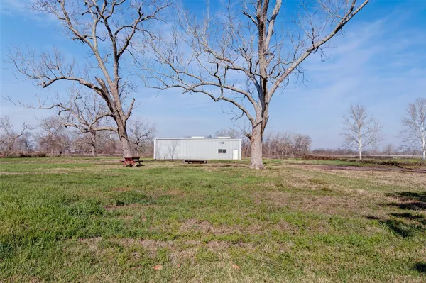 $769,000 | 8439 Fm 442, Boling, TX 77420