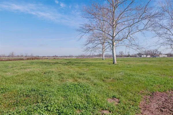 $769,000 | 8439 Fm 442, Boling, TX 77420