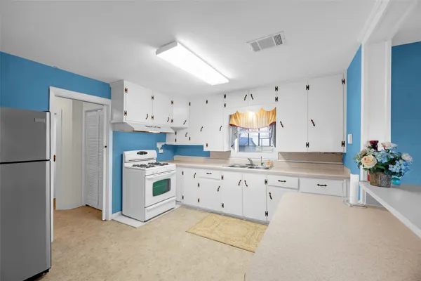 $769,000 | 8439 Fm 442, Boling, TX 77420