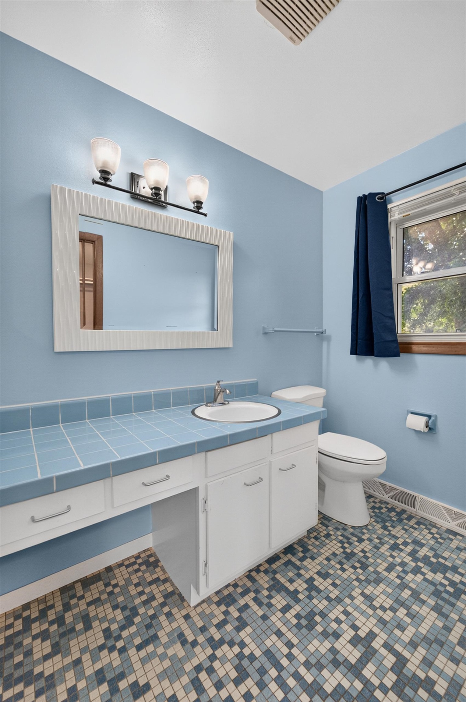 2206 Aspen Road Madison, WI 53711 - Photo 35 of 48